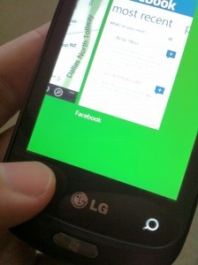 Tap-and-Hold the Back Button on Your Windows Phone to View Your Running Apps (Click to Enlarge) Tap-and-Hold the Back Button on Your Windows Phone to View Your Running Apps (Click to Enlarge)