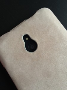 Precision cut hole for the camera and flash in my Noreve Traditional case