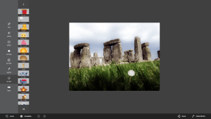 Adding a Sticker in Autodesk Pixlr